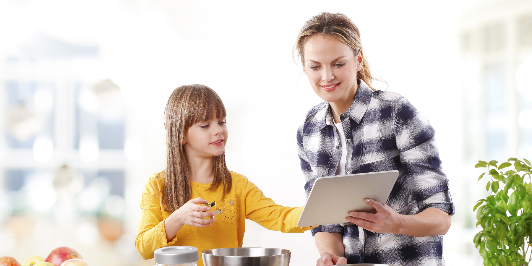 COOKING WITH CHILDREN